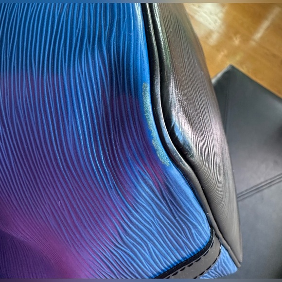 Louis Vuitton Epi Noe colorblock blue and black EUC - Picture 13 of 15